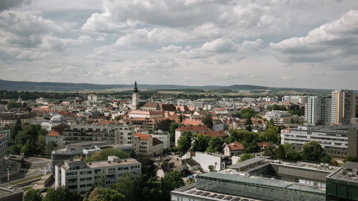 🇦🇹Austria: St. Pölten. Afgańczyk usiłował okaleczyć nożem partnerkę