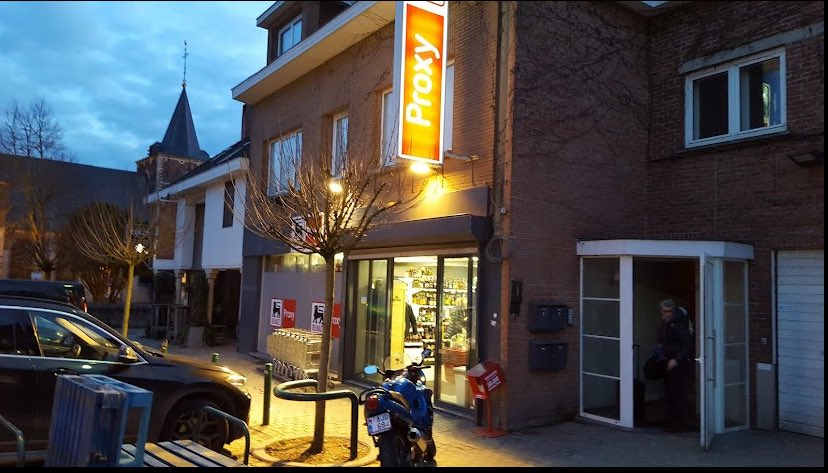 🇧🇪Belgia: Linkebeek. Nastolatek z Brukseli dwukrotnie napadł na sklep z nożem