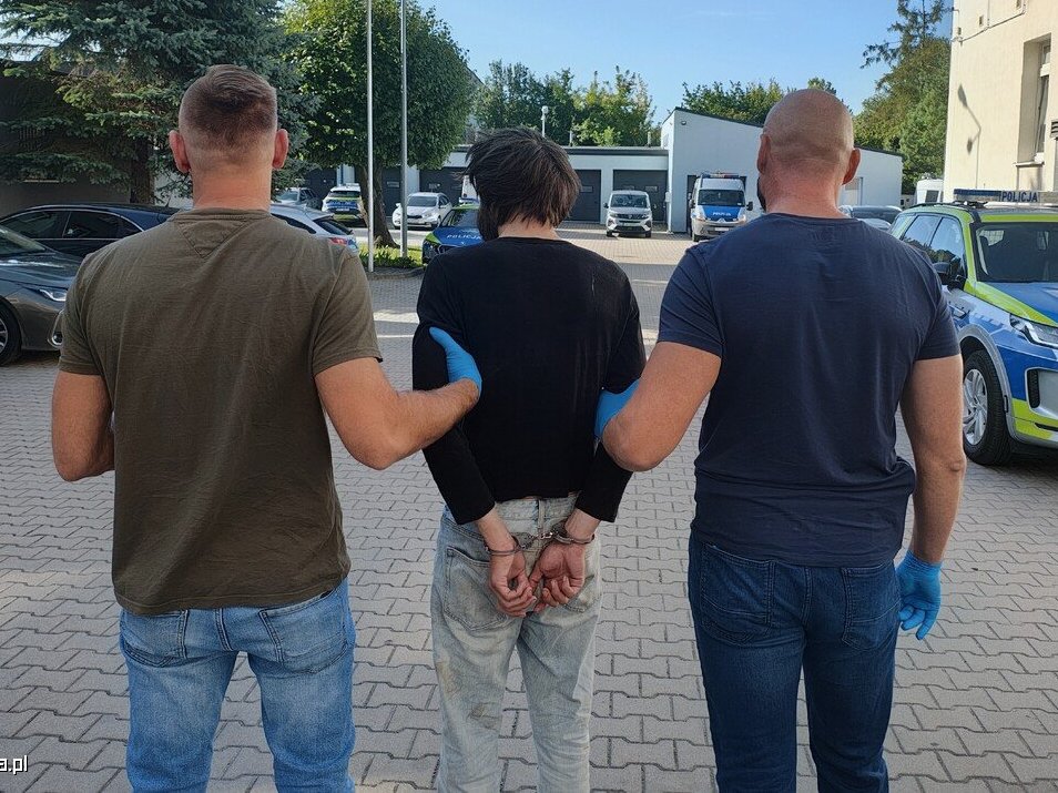 🇵🇱Polska: Zgierz. Obywatel Ukrainy podejrzany o uderzenie 79-latki
