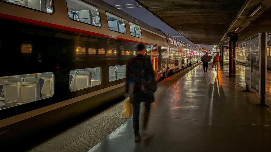 Francja: Aix-en-Provence. Gang okradał bagaże pasażerów TGV między Awinionem, Aix i Marsylią