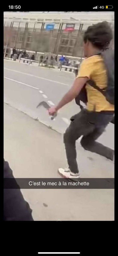 Francja: Aix-en-Provence. Nożownik z maczetą ścigał licealistki, policja go szuka