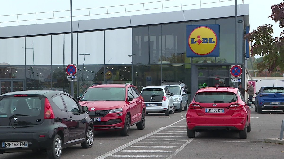 🇫🇷Francja: Autun. Zamaskowani ostrzelali mężczyznę na parkingu Lidla