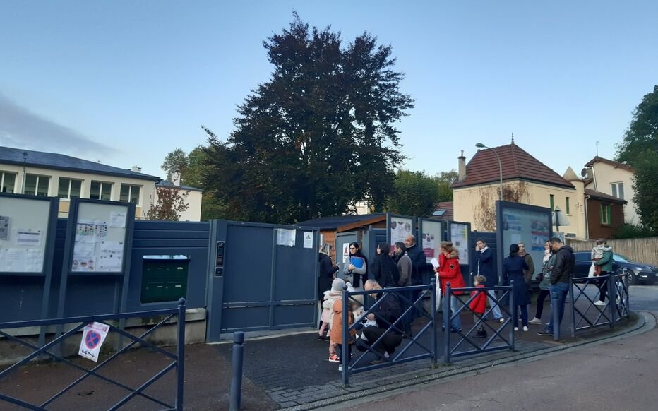 Francja: Chaville. Pięciolatek od roku terroryzuje przedszkole, nauczyciele na z