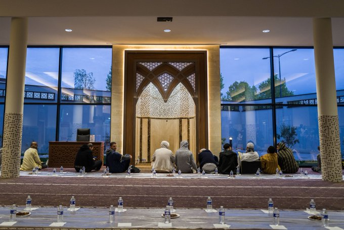 Francja. Coraz więcej francuskich islamistów wyjeżdża do krajów muzułmańskich