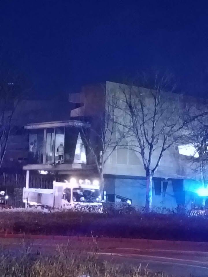 🇫🇷Francja: Dijon. Podpalenie biblioteki na imigranckim blokowisku drugi raz w miesiąc