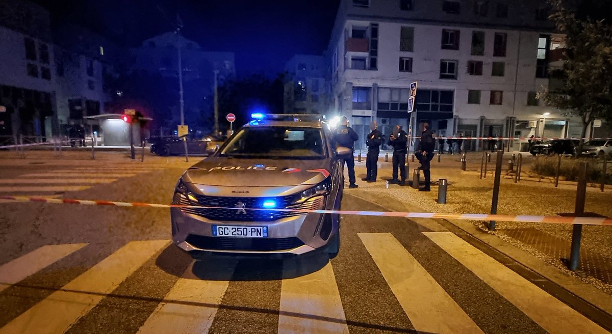 🇫🇷Francja: Fontaine. Strzelanina z kałasznikowa na punkcie handlu narkotykami, trzech podejrzanych postawionych w stan oskarżenia