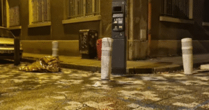 Francja: Grenoble. Nieletni bez opieki ciężko ranny w strzelaninie w Chorier-Berriat
