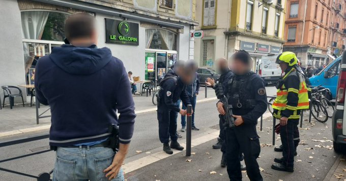Francja: Grenoble. Strzelanina w dzielnicy Saint-Bruno powiązana z akcją antynar