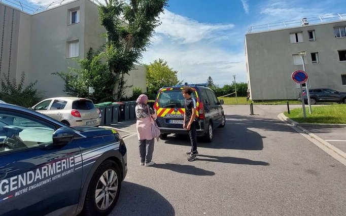 Francja: Mormant. Mężczyzna zabił żonę i dwoje dzieci oraz zranił przechodniów