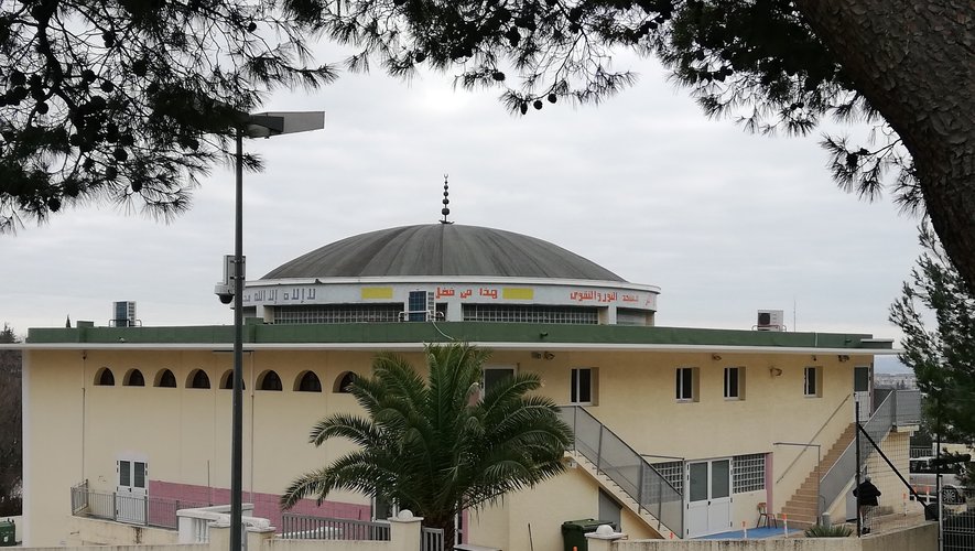 Francja: Nîmes. Imam usłyszał nowe zarzuty przemocy seksualnej