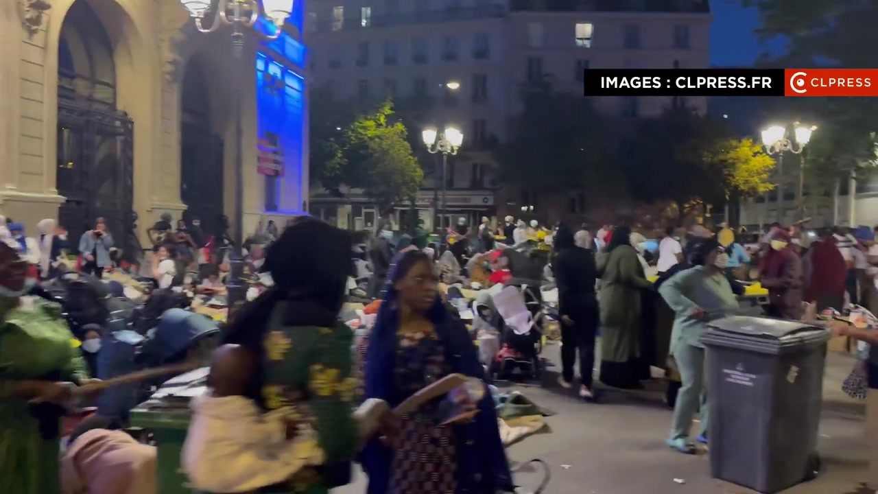 🇫🇷Francja: Paryż. 250 imigrantów rozbiło koczowisko żądając mieszkań