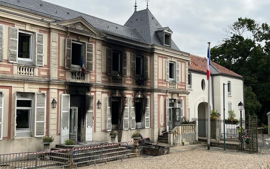 Francja: ponad 1500 gmin nie może się ubezpieczyć po fali zamieszek