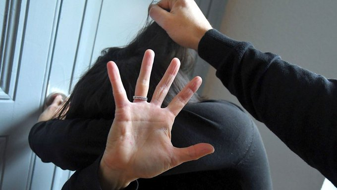 Francja: Tuluza. Trzech mężczyzn skazanych za gwałt zbiorowy na 16-latce