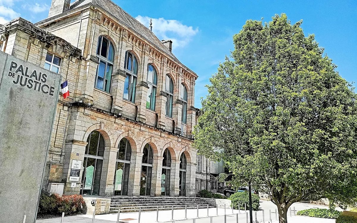 Francja: Vannes. Afgańczyk rozebrał się przed policjantkami, by wrócić do Afganistanu