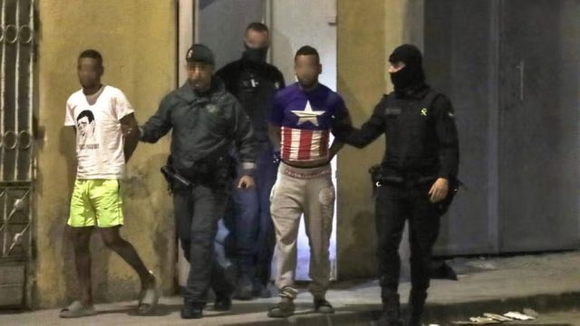 Hiszpania: Ceuta. Dwoje aktywistów zatrzymanych w śledztwie dotyczącym gazu pieprzowego