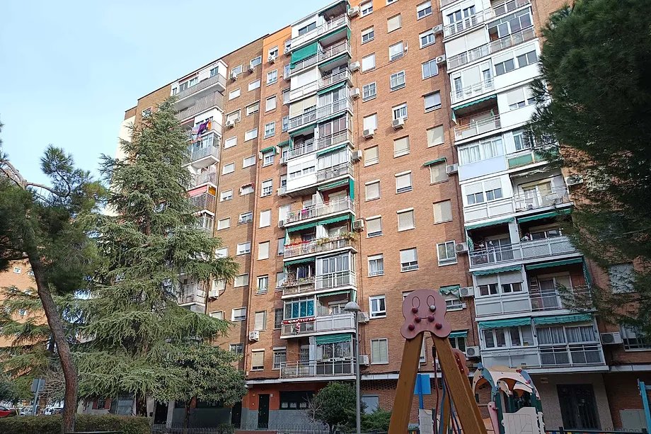 🇪🇸Hiszpania: Madryt. Nigeryjczyk podejrzany o wyrzucenie współlokatorki z jedenastego piętra