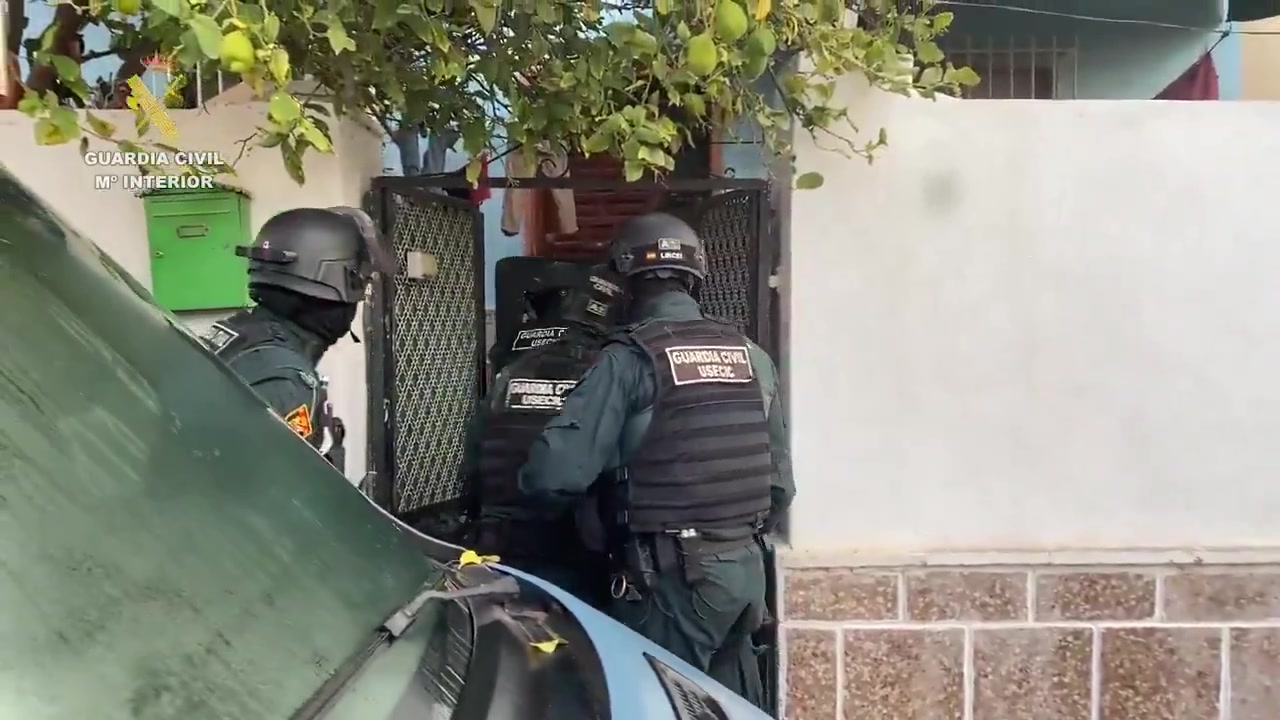 🇪🇸Hiszpania: Nawarra. Gwardia Cywilna rozbiła siatkę przerzucającą marokańskich migrantów przez Rumunię