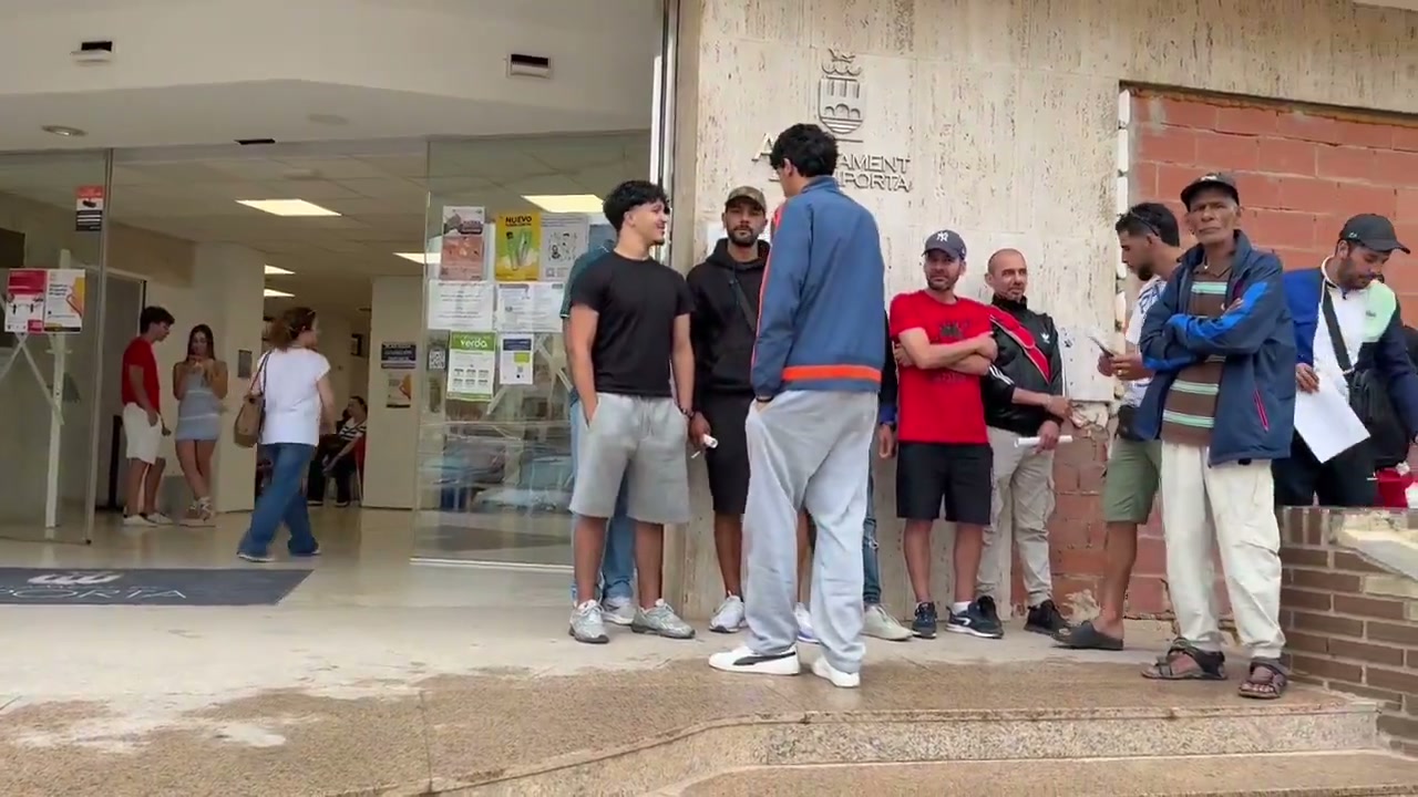 🇪🇸Hiszpania: Paiporta. Psycholog zameldowała u siebie 13 nielegalnych imigrantów przed terminem legalizacji