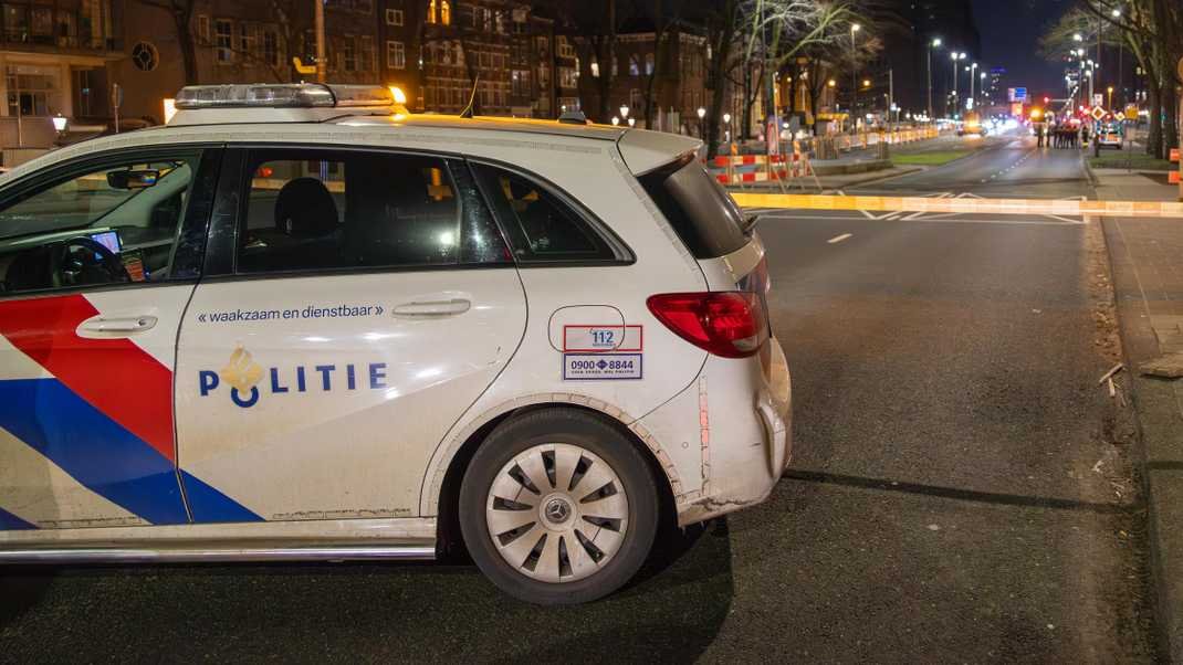 Holandia: Amsterdam. Dwóch policjantów ugodzonych nożem podczas interwencji