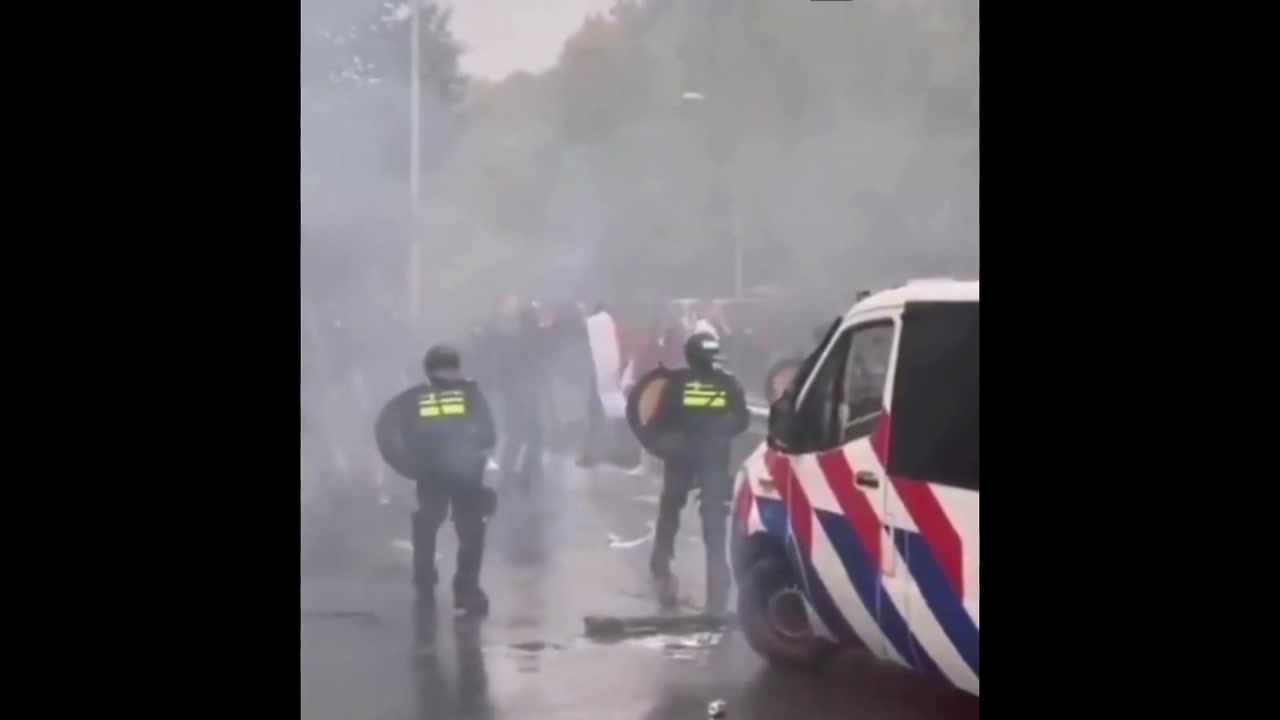 🇳🇱Holandia: Haga. Protest antyimigracyjny przerodził się w zamieszki