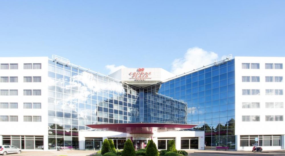 Holandia: Hoofddorp. Cały hotel Crowne Plaza zostanie schroniskiem dla azylantów