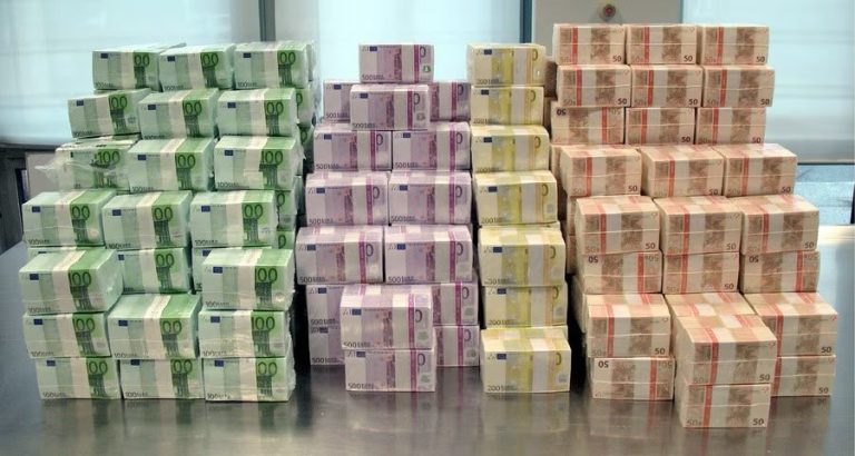 Holandia: Hoofddorp. Kobieta ma zwrócić 177 tys. euro zasiłku po zatajeniu nieruchomości w Maroku