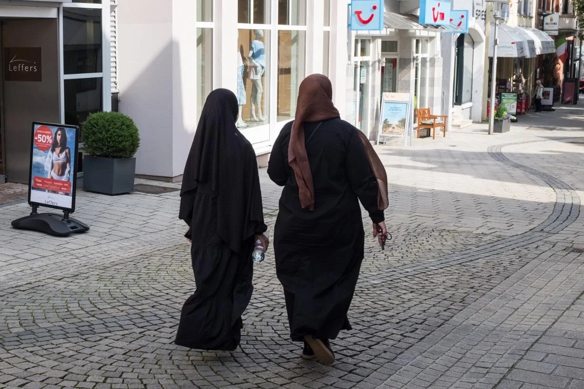 🇳🇱Holandia: Renty wdowom z poligamii na podstawie traktatów z Marokiem i Tunezją