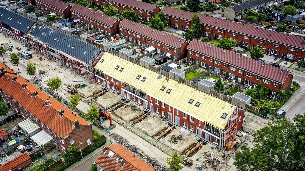 🇳🇱Holandia. Uchodźcy z ochroną dostają mieszkania w 14 tygodni, Holendrzy czekają latami