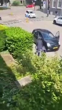 🇳🇱Holandia: Uden. 60-letni Etiopczyk skazany na 12 lat więzienia za próbę zabójstwa córki nożem