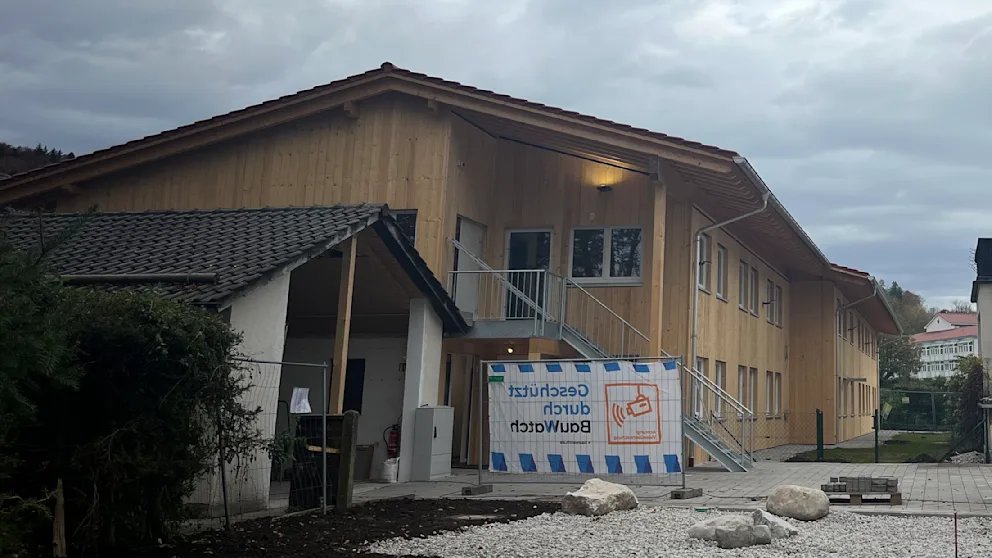Niemcy: Bad Tölz. Powiat zapłacił 850 tysięcy euro za pusty ośrodek dla azylantów