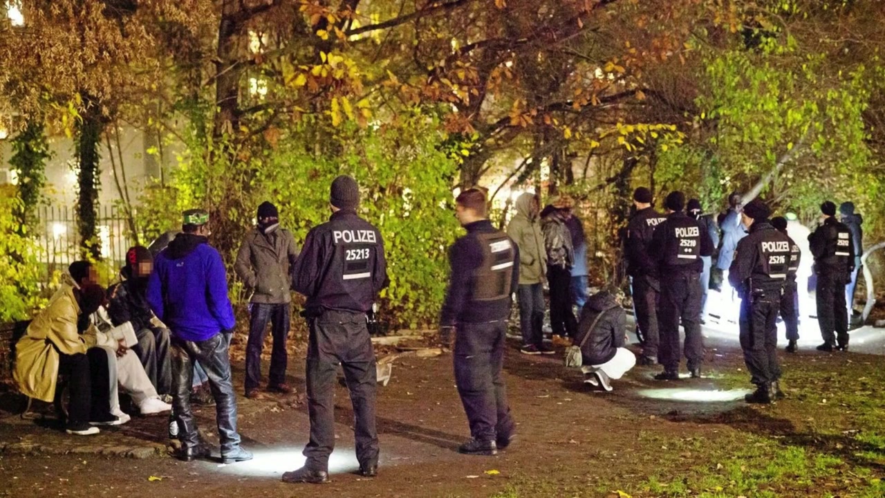 🇩🇪Niemcy: Berlin. Osoby uzależnione z Görlitzer Park włamują się do sąsiednich mieszkań