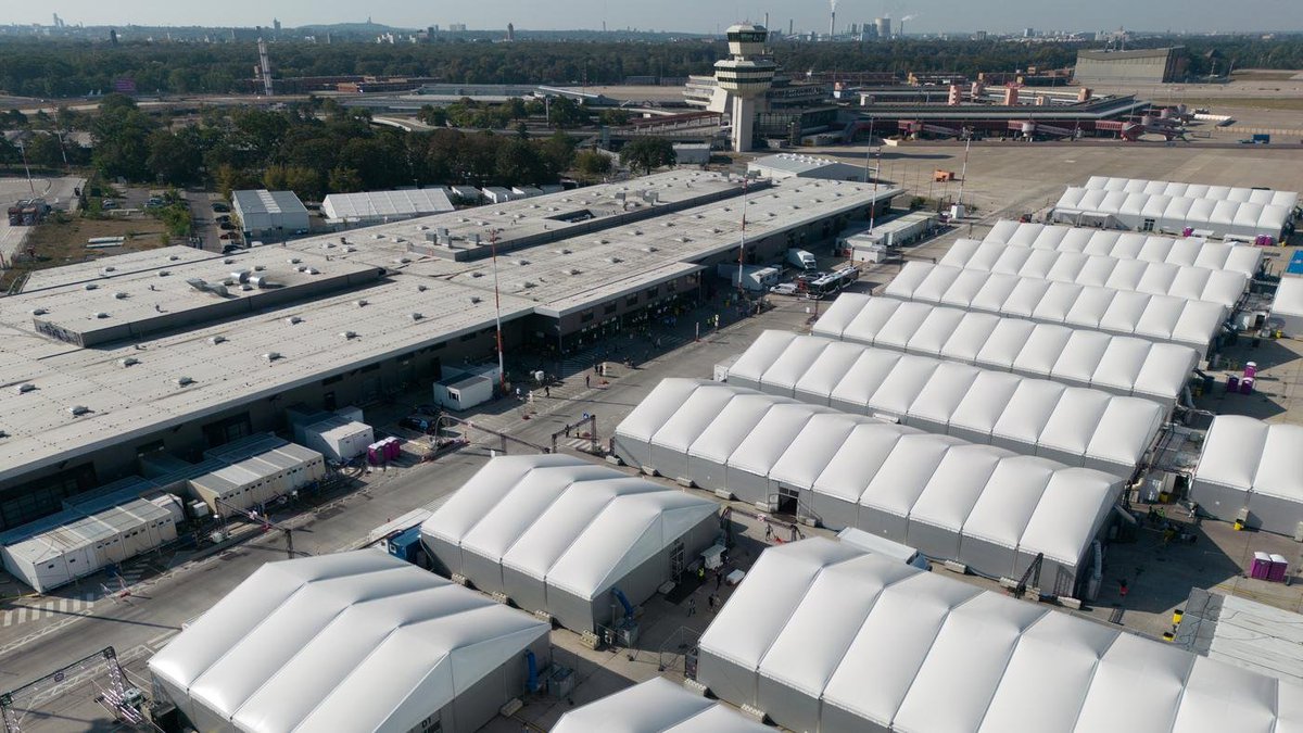 Niemcy: Berlin. Ośrodek dla uchodźców z Ukrainy na Tegel ma zostać opróżniony