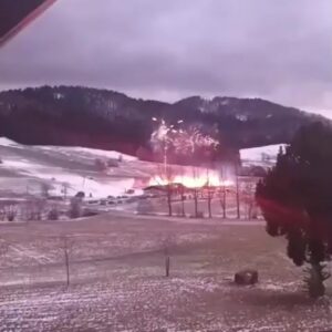 Niemcy: Bernau (Schwarzwald). Kibice marokańskiego klubu wtargnęli na boisko z pirotechniką