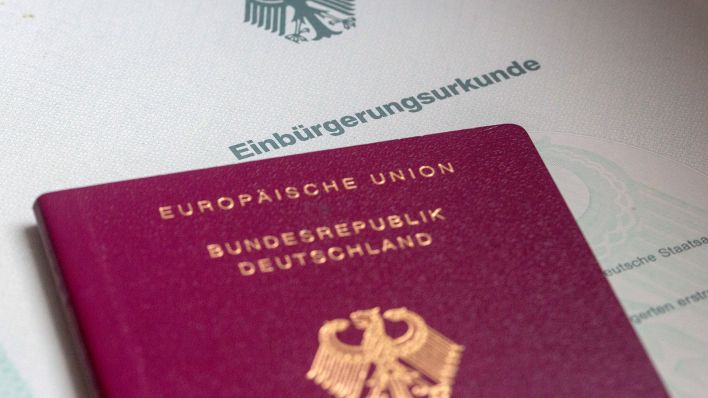 🇩🇪Niemcy: Bundestag zniósł turbo-naturalizację po trzech latach pobytu