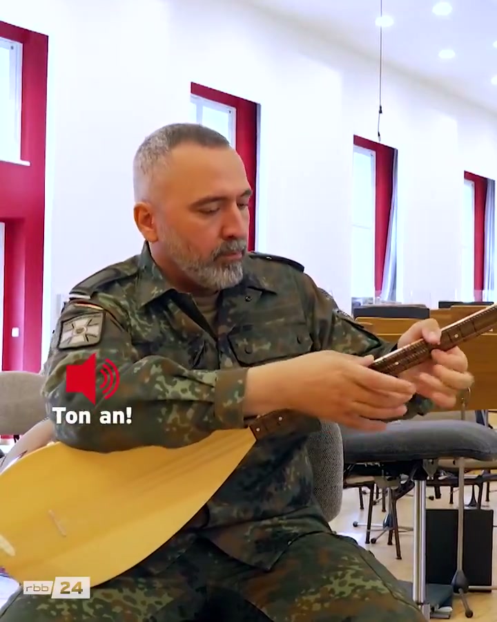 🇩🇪Niemcy: Bundeswehra gra turecką muzykę w orkiestrze wojskowej
