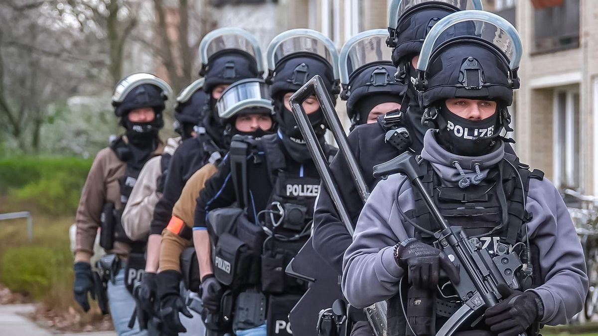 Niemcy: Hamburg. Syryjski nastolatek planował zamach na cele publiczne