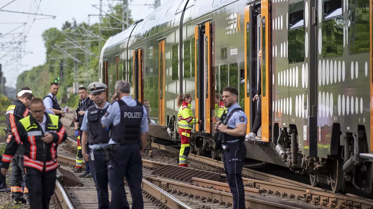 🇩🇪Niemcy: Herzogenrath. Irakijczyk ranił czterech w pociągu – trafi do psychiatryka