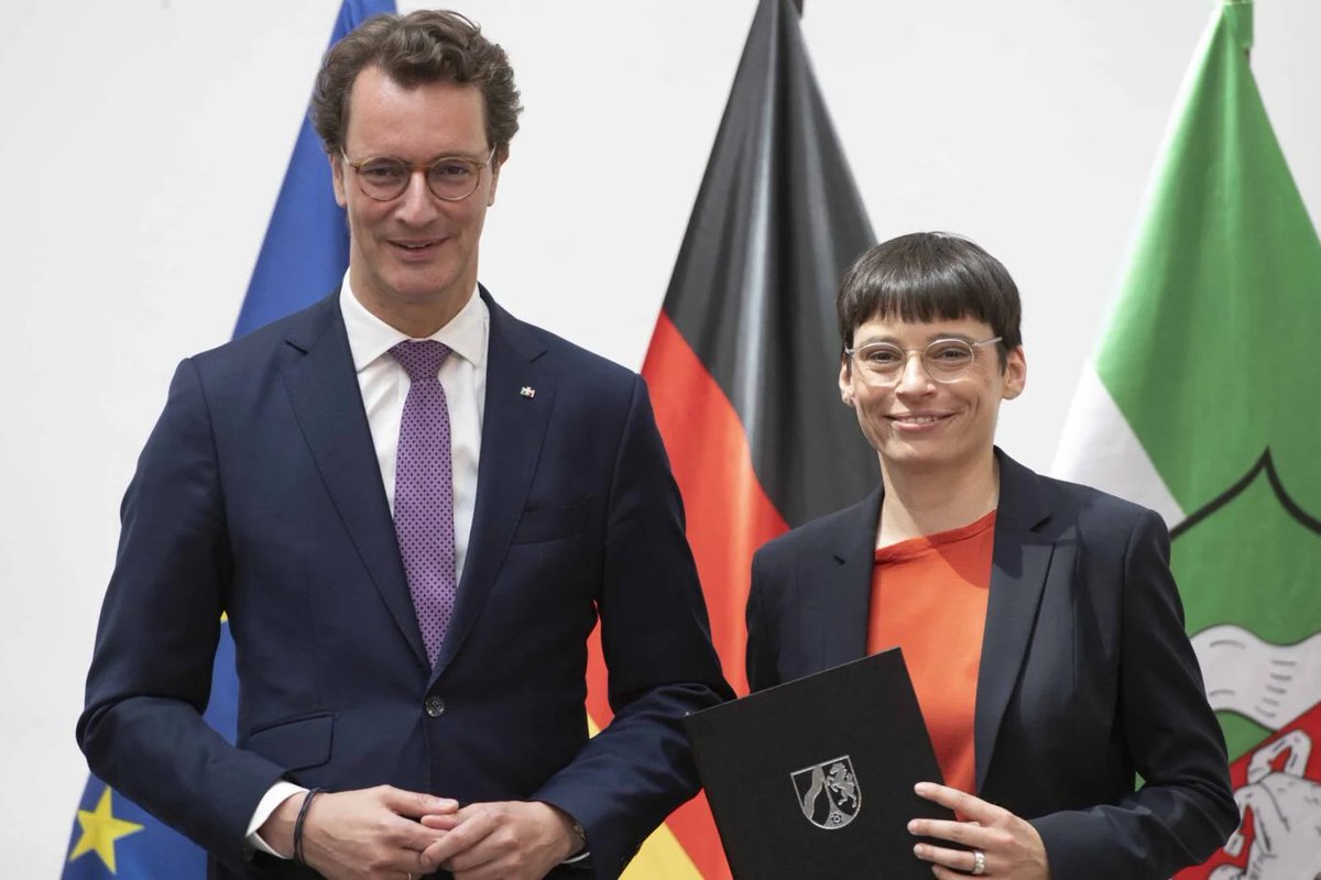 Niemcy: Nadrenia Północna-Westfalia. Ruszyły cztery ośrodki do zgłaszania rasizmu i queerfobii