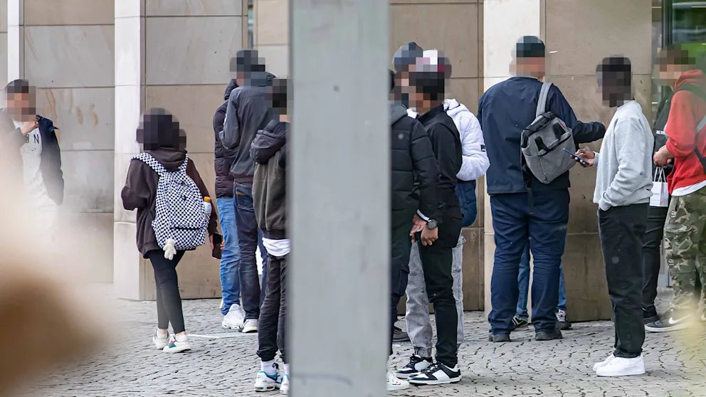 Niemcy: Plauen. Dziecięcy gang terroryzuje miasto pamiętające upadek NRD