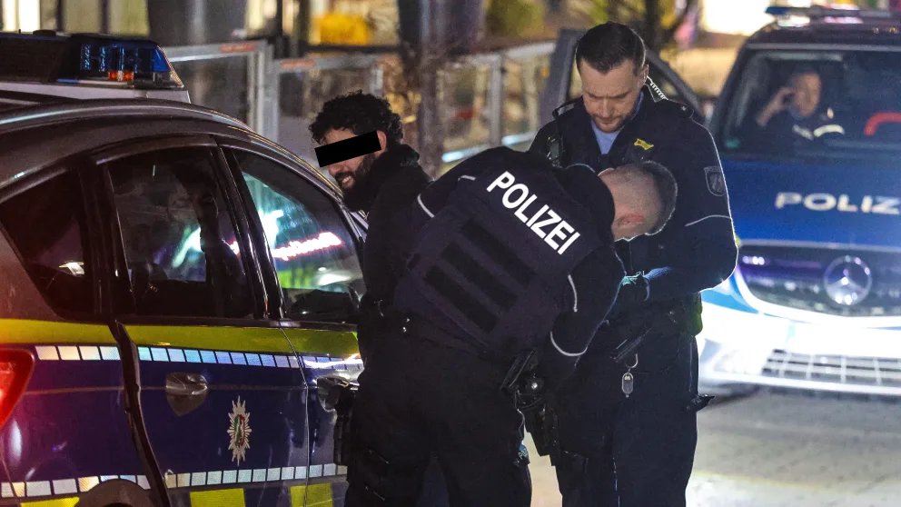 Niemcy: Schwerte. Trzej Syryjczycy zaatakowali nożem 18-letniego Rumuna, możliwy akt zemsty