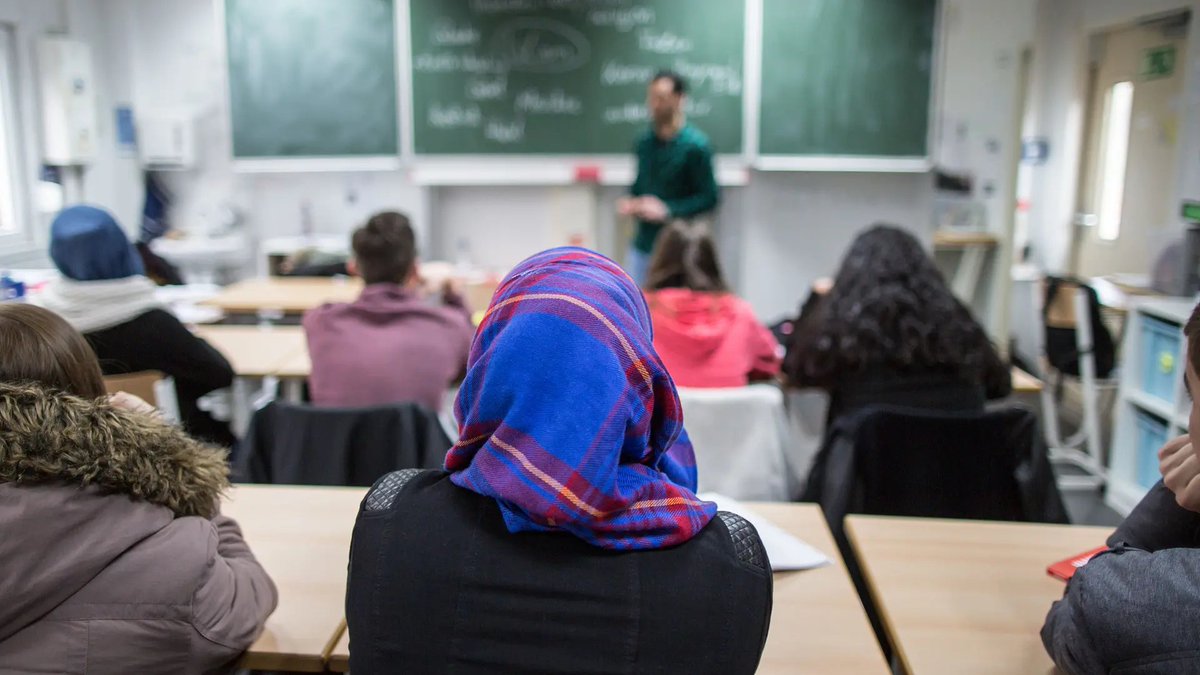 🇩🇪Niemcy: Szlezwik-Holsztyn. Oficjalne uznanie dwóch świąt islamskich
