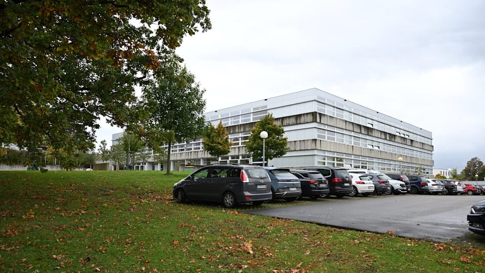 Niemcy: Ulm. Dyrektor szkoły: dziewczyny bez hidżabu nękane codziennie