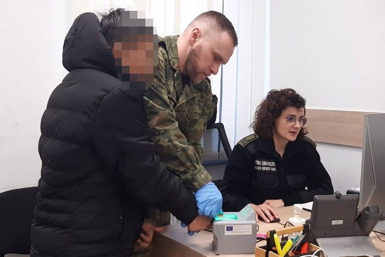 Polska: Karpacki oddział Straży Granicznej zatrzymał w tygodniu 27 nielegalnych imigrantów z 11 krajów