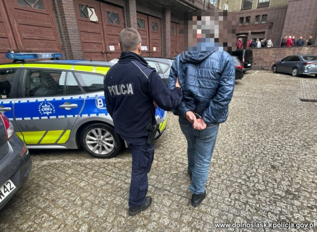 Polska: Oborniki Śląskie. Czterech obywateli Gruzji zatrzymanych pod zarzutem ro