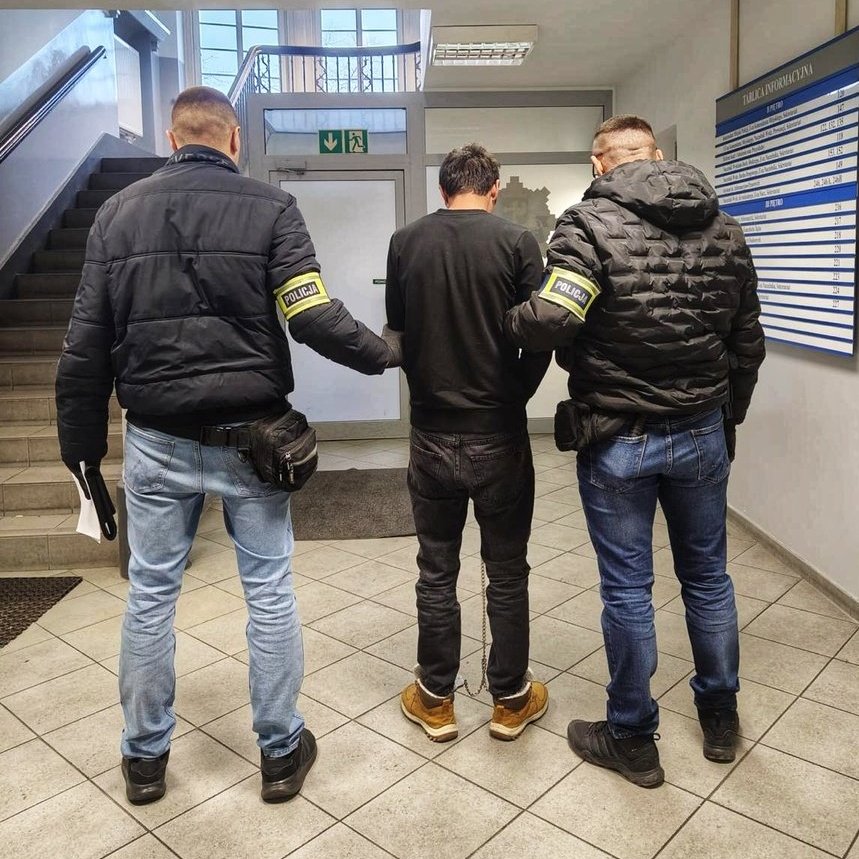 Polska: Opole. Czterej obywatele Gruzji zatrzymani za kradzież, jeden zranił och