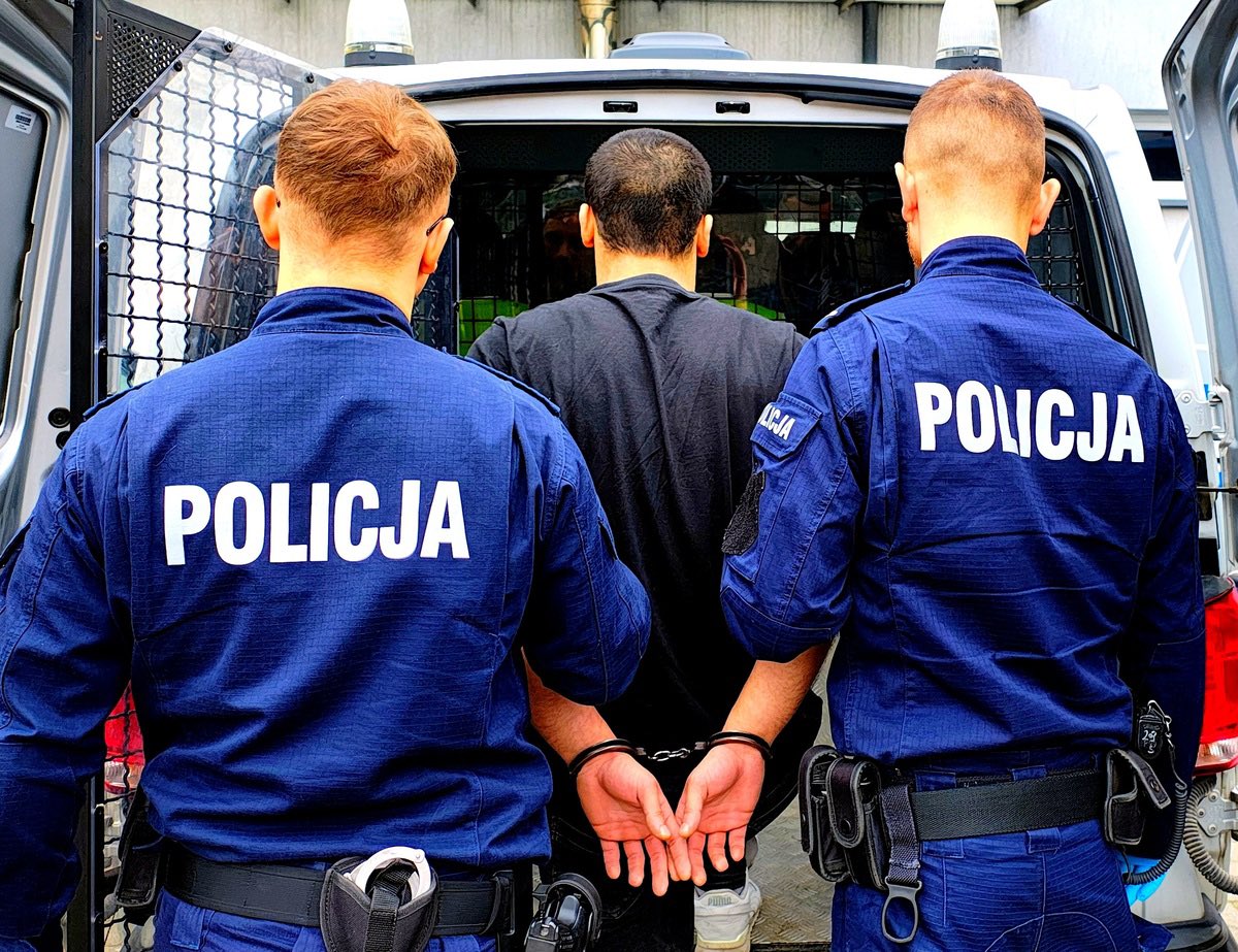 🇵🇱Polska: Rawa Mazowiecka. Zatrzymano dwóch Gruzinów ściganych za przestępstwa