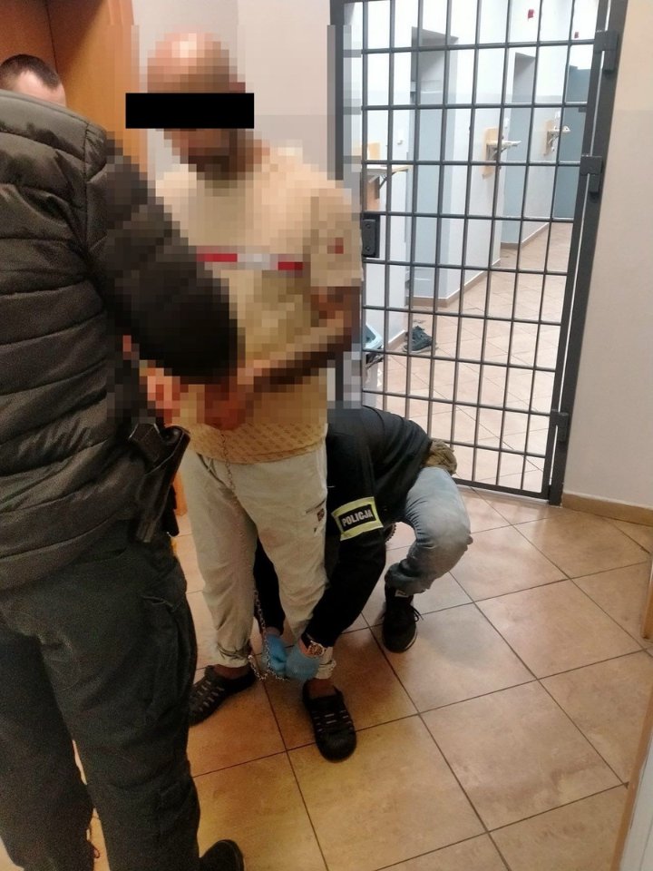 Polska: Tomaszów Mazowiecki. Ujęto poszukiwanego przez Interpol Turka podejrzane