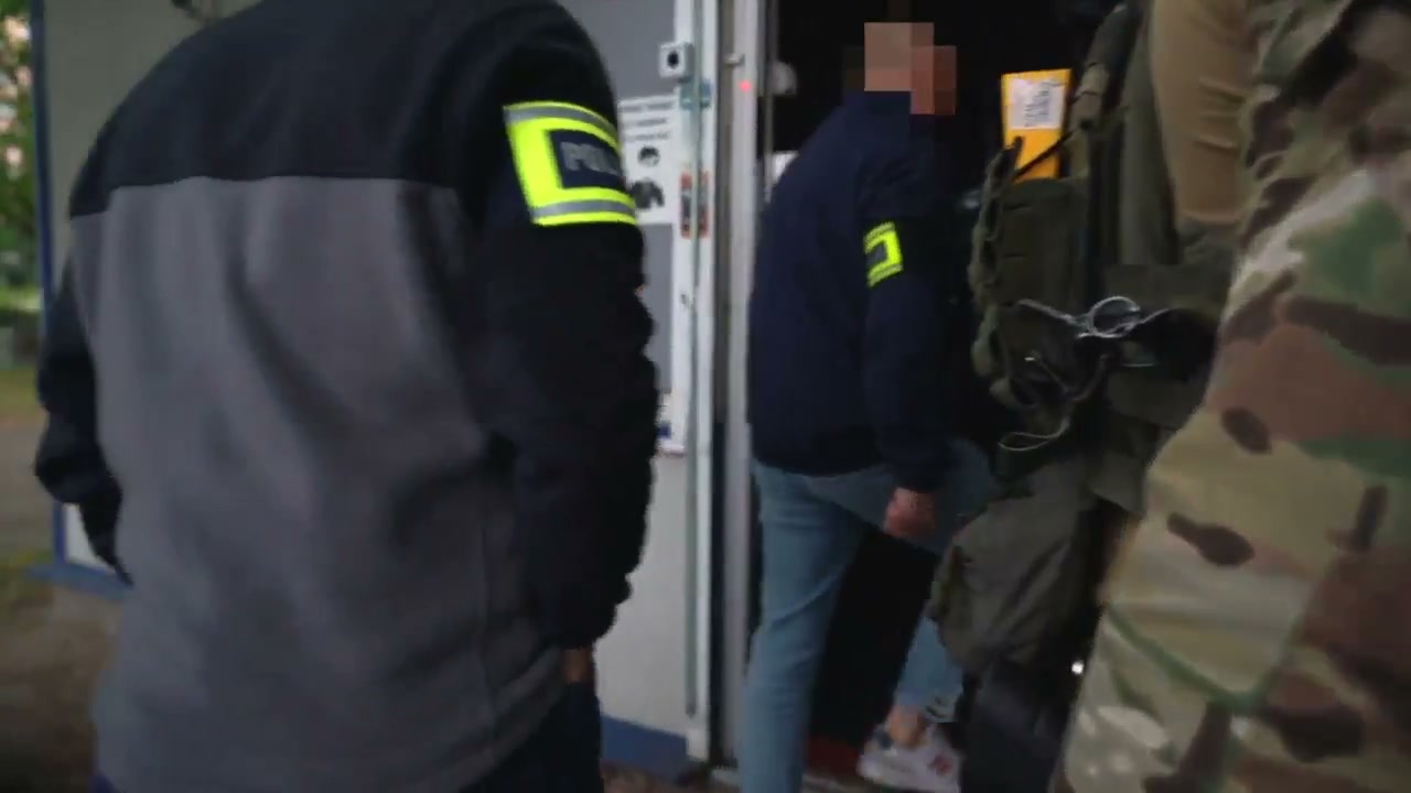 🇵🇱Polska: Warszawa. Akcja przeciw hazardowi i narkotykom, 22 zatrzymanych