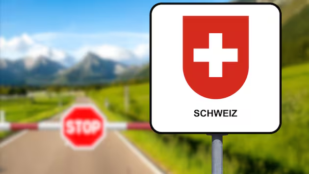 🇨🇭Szwajcaria: Rząd chce ograniczyć zagraniczne wyjazdy azylantów