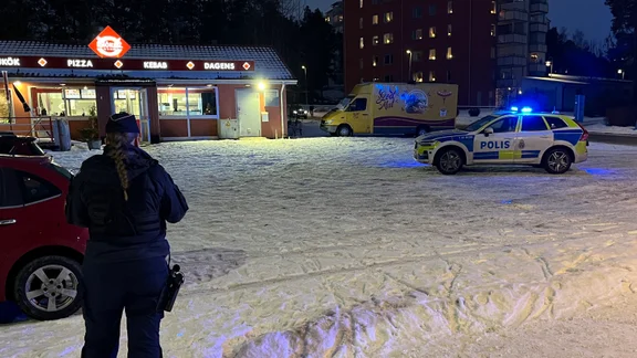 Szwecja: Eskilstuna. Zastrzelono 25-latka w lokalu z kebabem